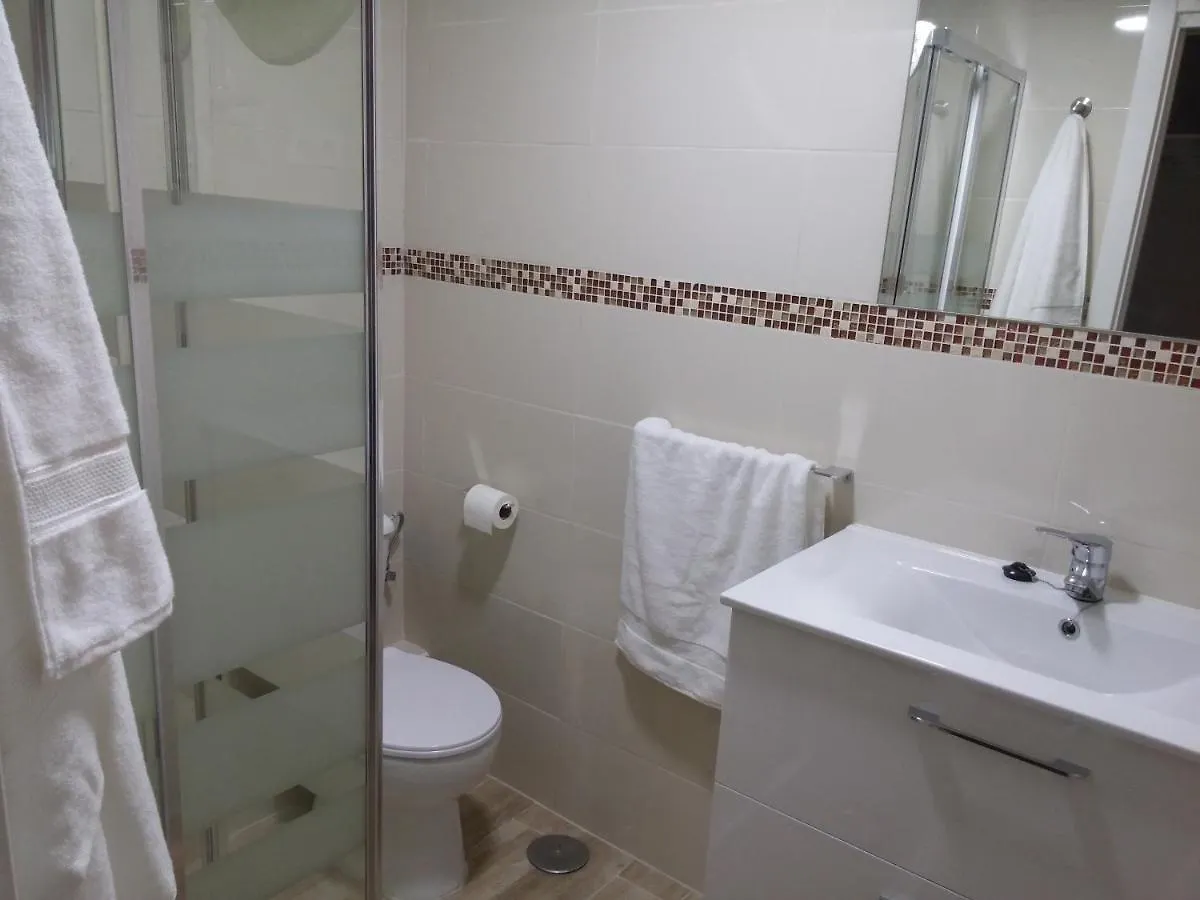 Piso Cerca De La Playa Apartment Malaga